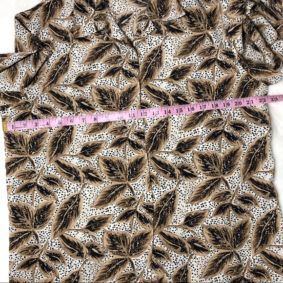 Classic Collection Vintage Blouse - Picture 2 of 6